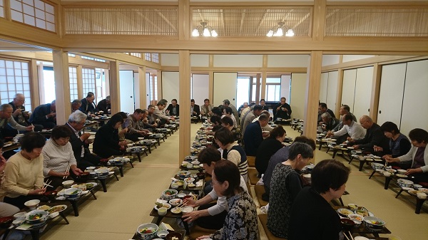 降誕会